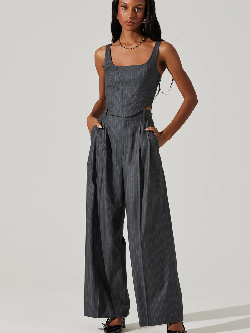 ASTR - Milani Pants - Pinstripe fossil Grey