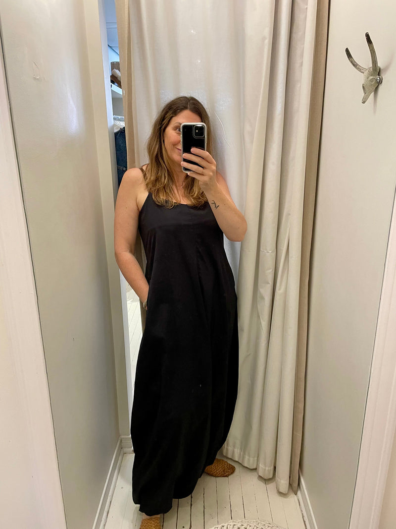 Faithfull - Anais Maxi Dress (Black)